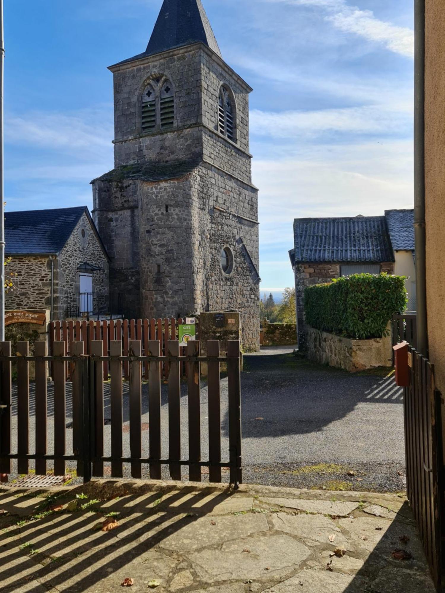 Maison De Village Estalane Castelnau-Pégayrols Exteriör bild